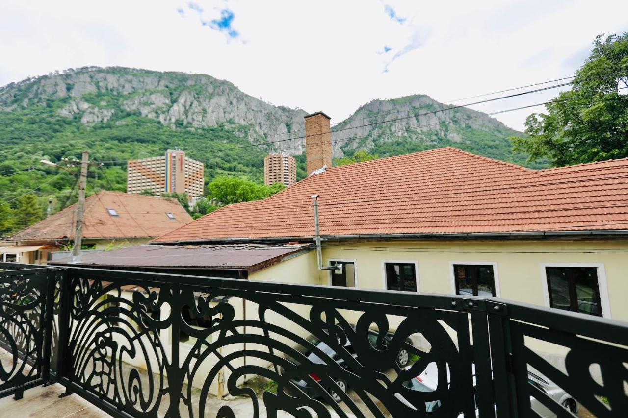Hotel Casa Golopenta Băile Herculane Exterior foto